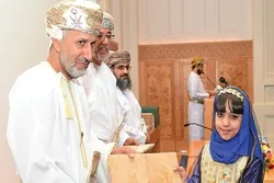 Ang mga Nanalo ng Kumpetisyon sa Qur’an sa Oman ay Iginawad