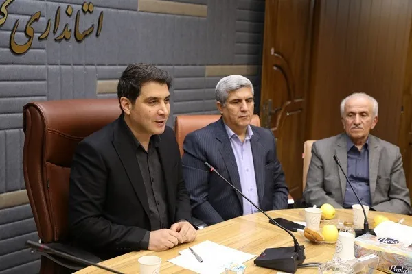 مطالبات نخبگان را پذیرا هستیم