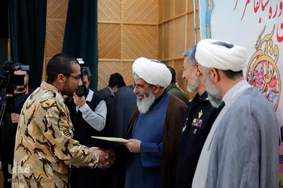 تقدیر از نفرات منتخب  در اختتامیه سی‌وهشتمین دوره مسابقات قرآن کریم کارکنان پایور و وظیفه ستاد ارتش