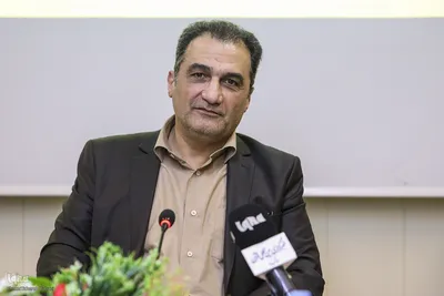 احمد پاکتچی در نشست علمی «ثمره ریشه‌شناسی در فهم معانی قرآن کریم»
