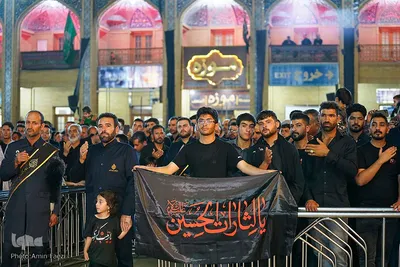 شام غریبان در حرم شاهچراغ(ع)‎