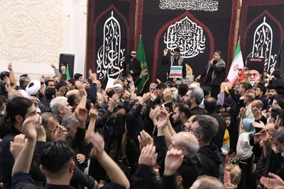 مراسم سوگواری شب شهادت رهبر معظم انقلاب در حرم شاهچراغ(ع)
