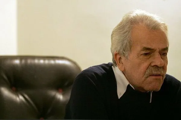 ما جماعت بی‌کتابی هستیم