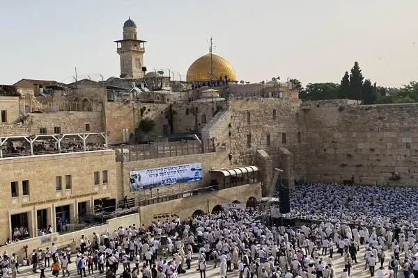 الأوقاف الفلسطينية تحذّر من خطورة الأعياد اليهودية للمسجد الأقصى