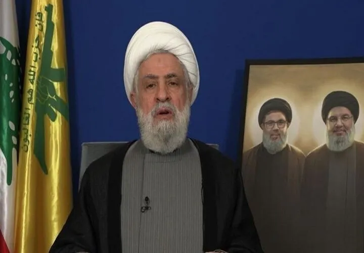 نعیم قاسم: با هرکسی بخواهد سلاح مقاومت را بگیرد مقابله می‌کنیم