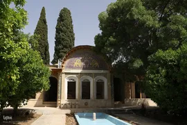 روند مرمت باغ ارم شیراز
