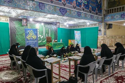 محفل جزءخوانی و تفسیر قرآن در امامزاده محسن اصفهان