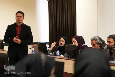 برگزاری پنل تخصصی اقتصاد مقاومتی، اشتغالزایی معتادین بهبود یافته با حضور کارشناس اعتیاد اداره‌کل بهزیستی استان مرکزی 