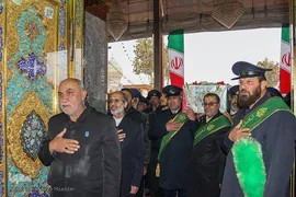 استقبال از پیکر شهید مدافع امنیت در حرم مطهر شاهچراغ(ع)