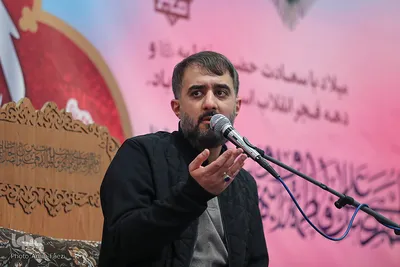 قرائت دعای روحبخش کمیل در حرم مطهر شاهچراغ(ع)
