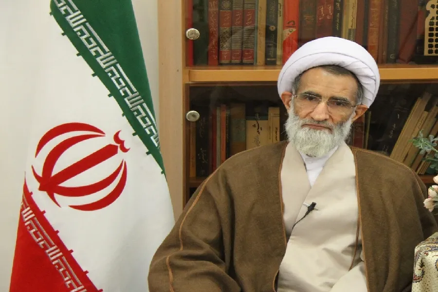 پیام امام‌جمعه شهرکرد در پی حادثه تروریستی حرم شاهچراغ(ع)