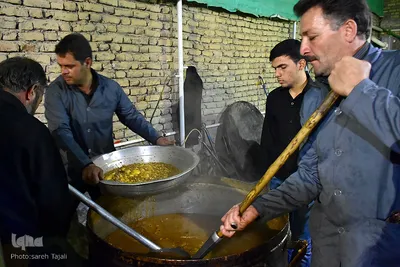 آبگوشت متنجنه غذای نذری در کرمان