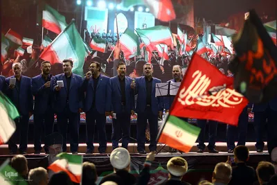 محفل انس با قرآن به منظور بزرگداشت رهبر شهید