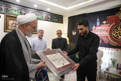 دیدار جامعه قرآنی با خانواده دانشمند شهید محمدمهدی طهرانچی
