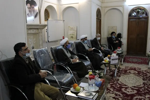 برگزاری نشست اتحادیه مؤسسات قرآنی اصفهان با ارشاد استان
