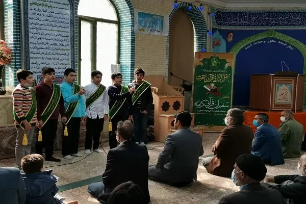 برگزاری پرشور محافل انس با قرآن همزمان با دهه کرامت