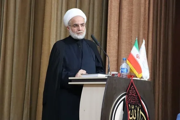 رعایت حقوق شهروندی در فریضه امر به معروف و نهی از منکر ضروری است