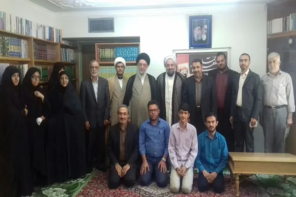 دیدار مسئولان مهد قرآن اصفهان با نماینده ولی فقیه استان