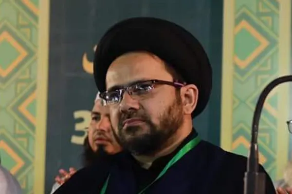 طنین عدالت‌خواهی امام(ره) از گلوی میلیون‌ها شهروند غربی