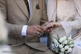 زیر سایه ضریح
