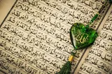جریان زندگی با آیات وحی؛ سبک زندگی قرآنی در دل مشاغل ساده