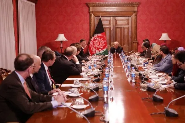 دیدار رئیس‌جمهور افغانستان با هیئت نمایندگان آمریکا