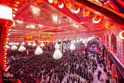 حسینیه ایران؛ مراسم شب عاشورا حسینی در حرم مطهر امام حسین(ع)