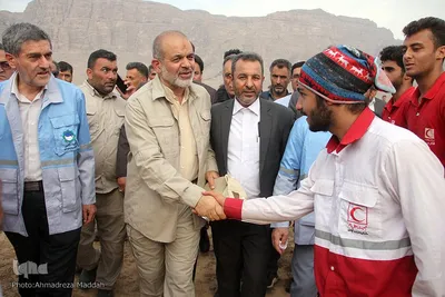 بازدید وحیدی، وزیر کشور از مناطق سیل زده «استهبان»