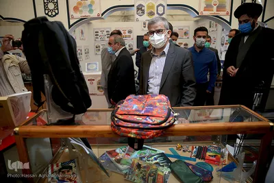 بازدید مجتبی عبداللهی، مدیر کل اوقاف و امور خیریه استان تهران از نمایشگاه دستاوردهای نهاد وقف
