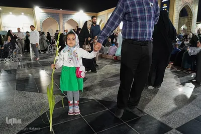 حرم مطهر رضوی در شب میلاد حضرت رضا(ع)
