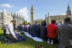 Gesetz zum Widerruf der Staatsbürgerschaft von Muslimen in England
