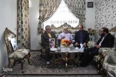 دیدار جامعه قرآنی با خانواده شهید اسماعیل میرزانژاد
