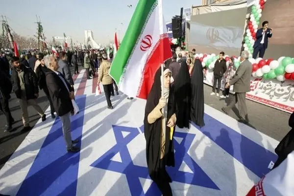 Vídeo: Ciudadanos iraníes exigen expulsión de Israel de la ONU