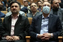 محمدعلی زلفی‌گل، وزیر علوم، تحقیقات و فناوری و  روح‌الله دهقانی فیروزآبادی، معاون علمی و فناوری رئيس‌جمهور