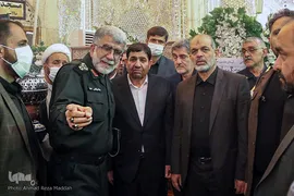 حضور معاون اول رئیس جمهور و وزیر کشور در حرم شاهچراغ