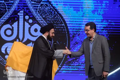 اختتامیه بخش تواشیح و دعاخوانی سی و نهمین دوره مسابقات سراسری قرآن کریم