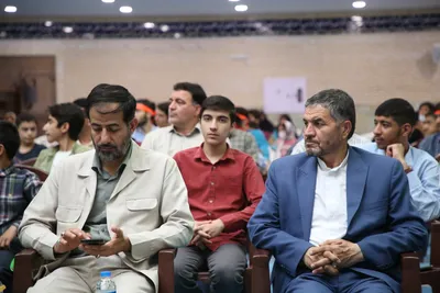 آئین تجلیل از دانش آموزان و فرهنگیان برگزیده مسابقات قرآن عترت و نماز
