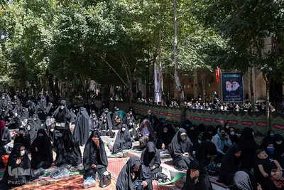 نماز ظهر عاشورا در اصفهان