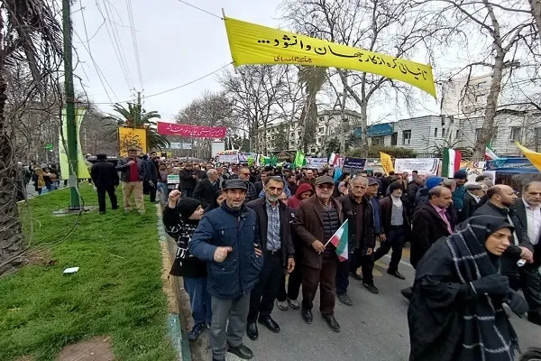راهپیمایی جشن پیروزی انقلاب اسلامی در مرکز استان مازندران