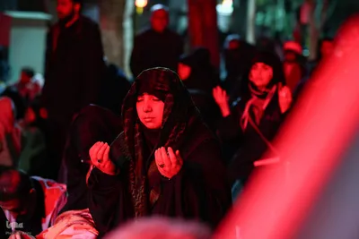 احیای شب نوزدهم ماه رمضان در چهارباغ اصفهان