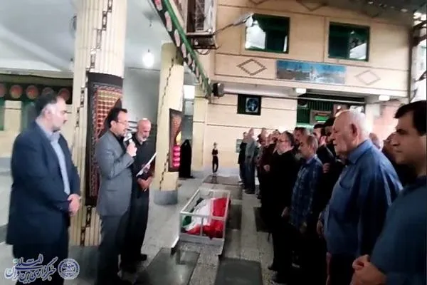 آیین تشییع پیکر مادر شهیدان رستم زاده گنجی در بابل