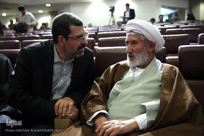 حجت الاسلام مهدی احمدی، عضو شورای عالی انقلاب فرهنگی و صادق واعظ زاده رئیس مرکز الگوی اسلامی ایرانی پیشرفت