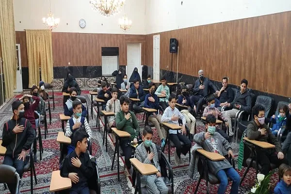 برگزاری محفل انس با قرآن در سالروز رحلت حضرت ام‌البنين(س) در مشهد
