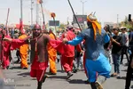 دسته عزاداری روز عاشورا در همدان‎