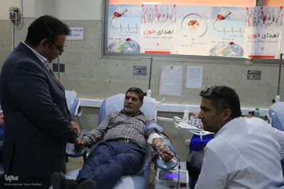 اهدا خون برای حادثه دیدگان بندر عباس
