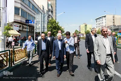 حضور محمود نیلی احمدآبادی، رییس دانشگاه تهران در راهپیمایی جهانی روز قدس
