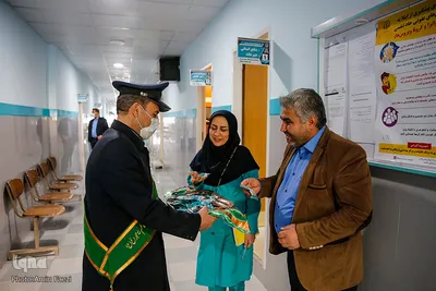 پزشکان و پرستاران، اجرتان با خدا