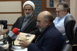 نشست تخصصی بازخوانی ابعاد مکتب شهید «قاسم سلیمانی»