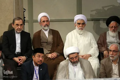 دیدار اعضای کنگره نقش شیعه درگسترش‌علوم‌اسلامی با رهبرانقلاب