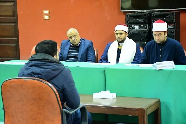 بالصور..تنافس 50 متسابقاً في مسابقة 